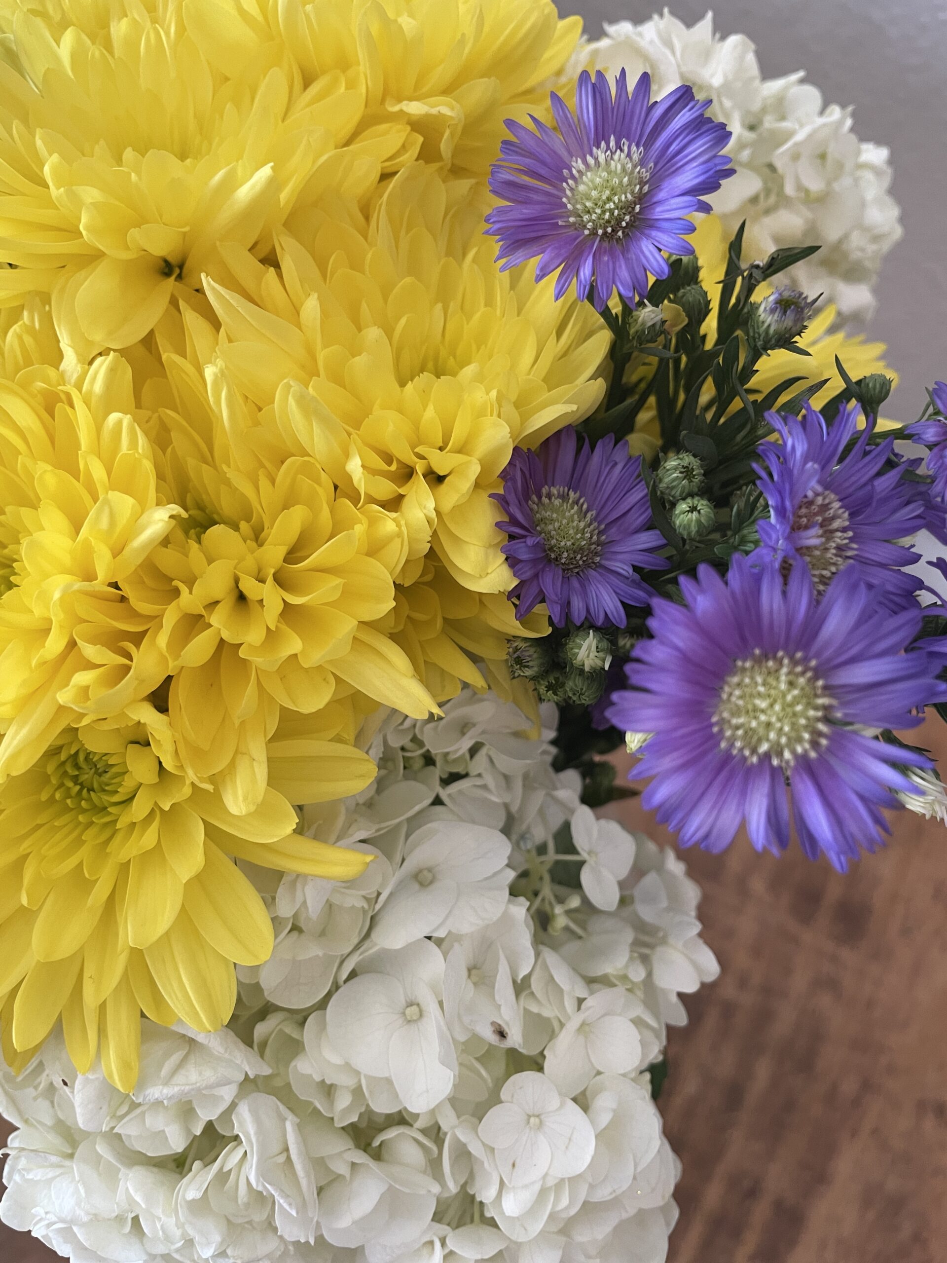 Cleaning Routines That Don’t Break Your Soul (or Your Schedule)